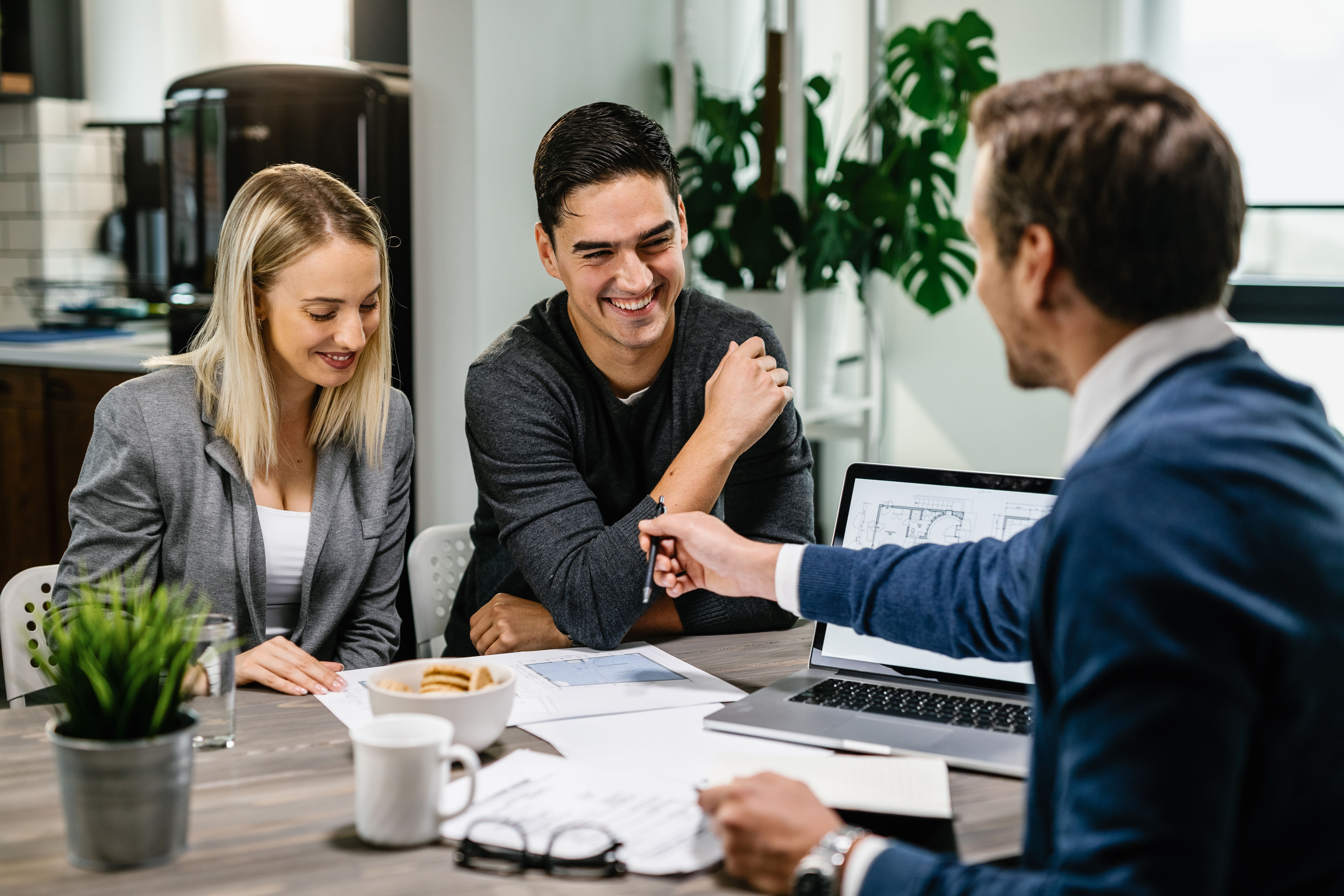 How Mortgage Advisory Firms Simplify Property Financing